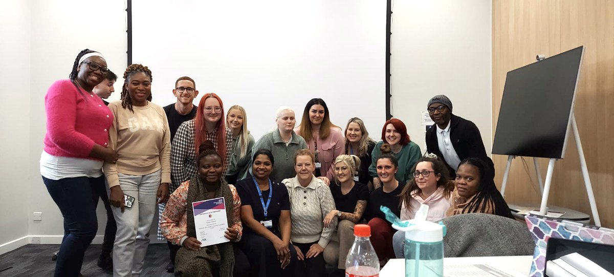 SindhUnni's tweet photo. What a great end to the 7 weeks long ‘Inpatient New Leaders Programme’. We are overwhelmed with the great feedback that we received. Many thanks to guest speakers from different career pathways today and our head of nursing-@beckybettybilly @LozShan @jennylt_ @GMMH_NHS https://t.co/unTlt65N4j