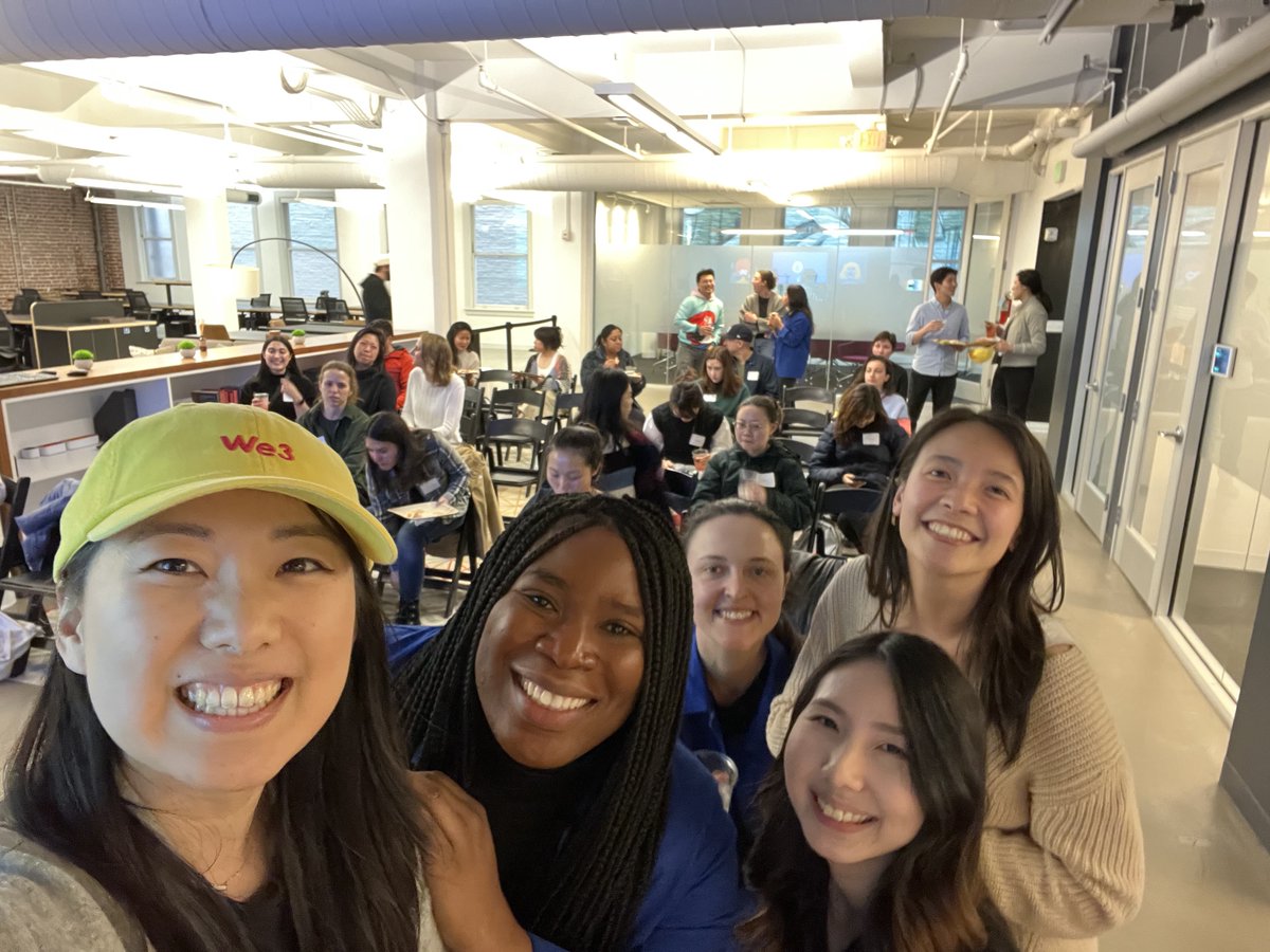 SO much fun supporting @opensea's event with Eng Leaders @sylviahoang, @_vickygong, and Jillian Knoll last night! They answered questions on evaluating risk in web3, navigating career jumps, processing customer feedback, and more. 🔥 We loved seeing the ✨We3 community there!