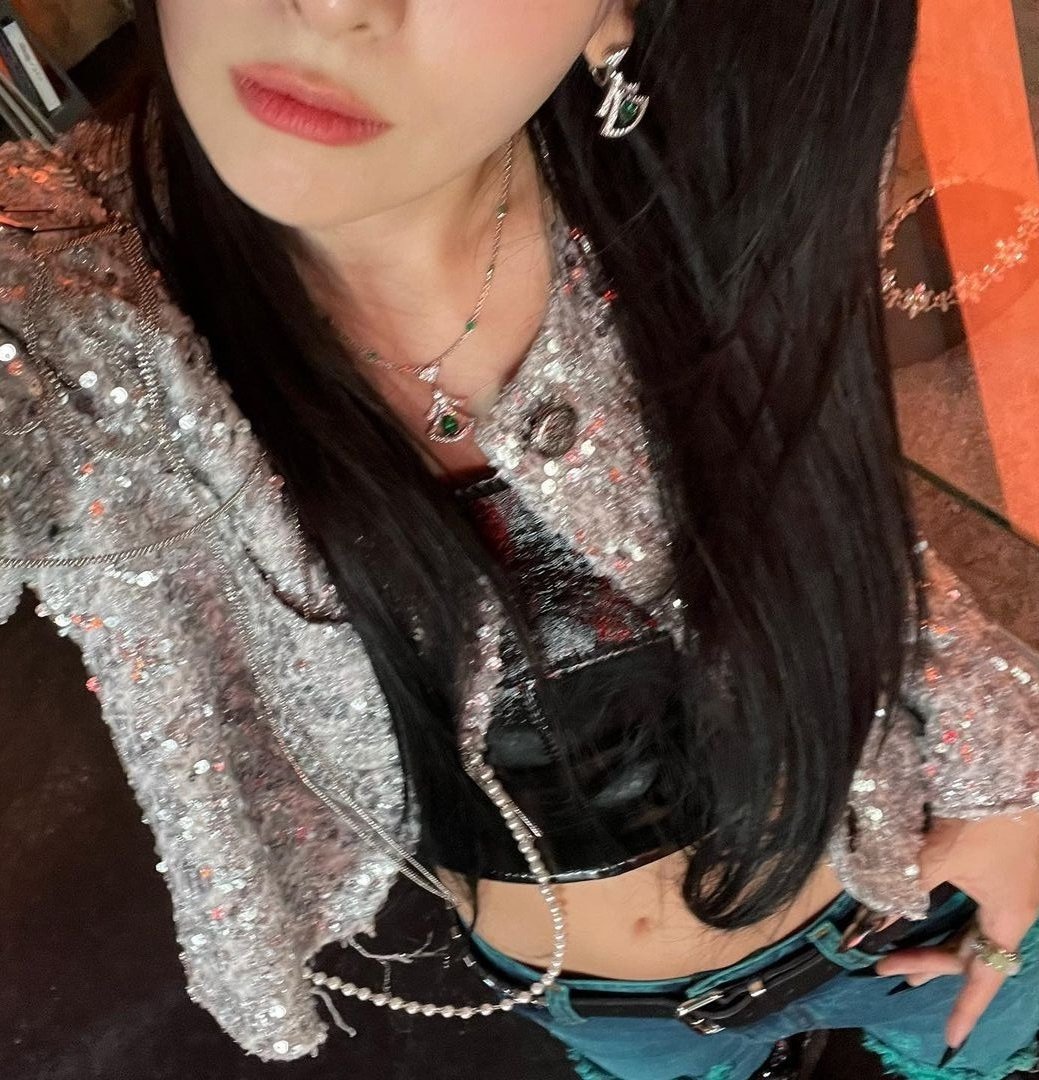 seulgi pics tweet media