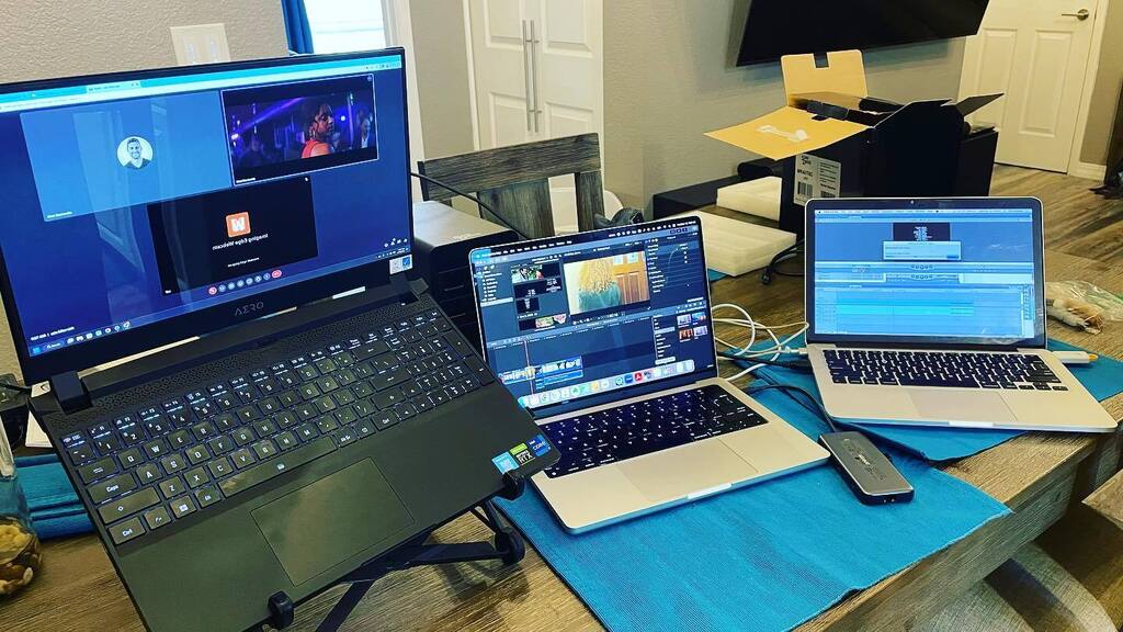 Editing 2 things at once! Short film online with my editor, and piecing together a comedy reel to pitch for a commercial. instagr.am/p/Cp0QvSwJ_gf/