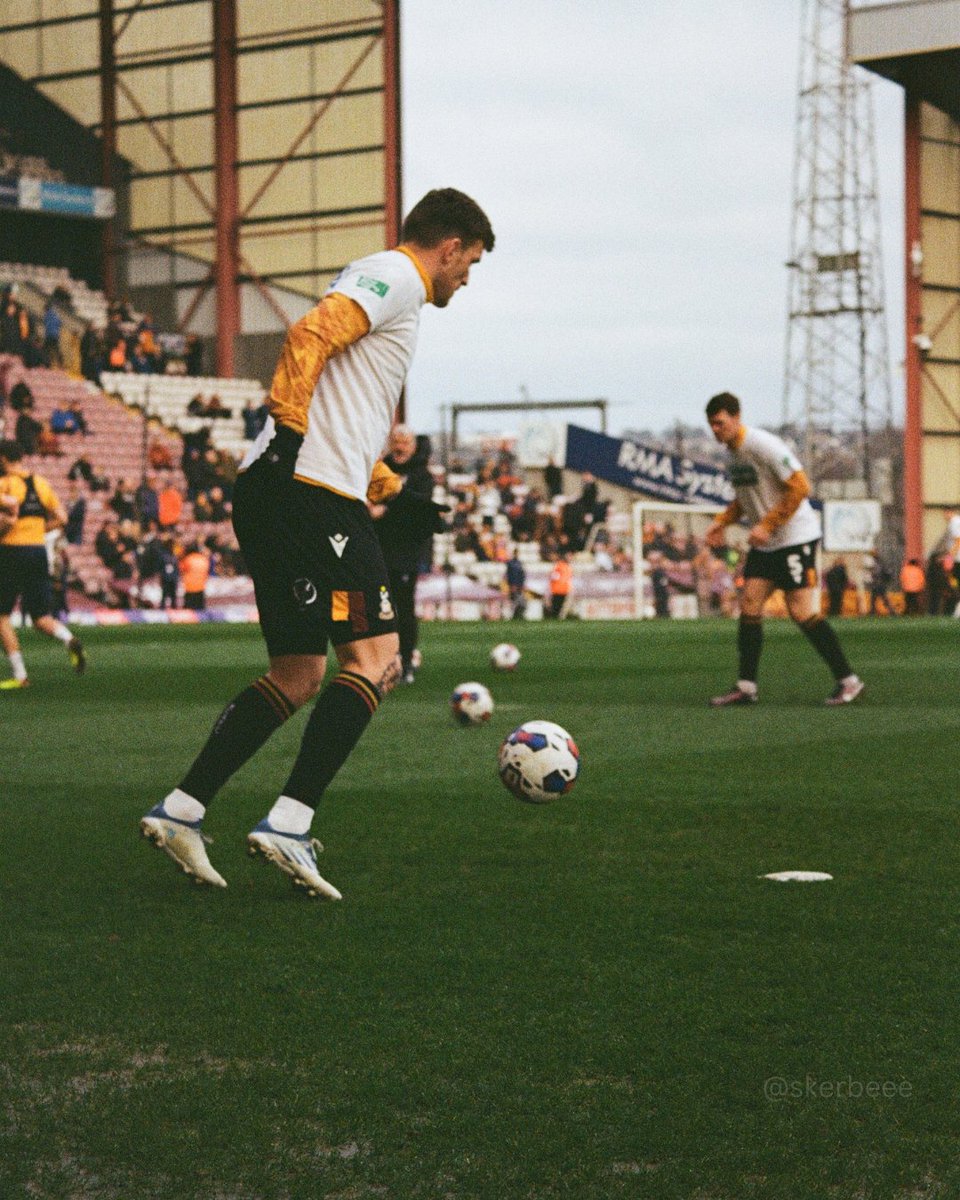 skerbeee's tweet photo. 📷 Valley Parade scans are here. Bantams are my crush now. A #LeagueTwo side with an average attendance of a Prem club. Mad. Back in May for the promotion party?

Full gallery: https://t.co/VhaYdYetCo

#35mm #filmphotography #thebantams #bantams #bcafc #bradfordcity https://t.co/a5pSqEvNCX