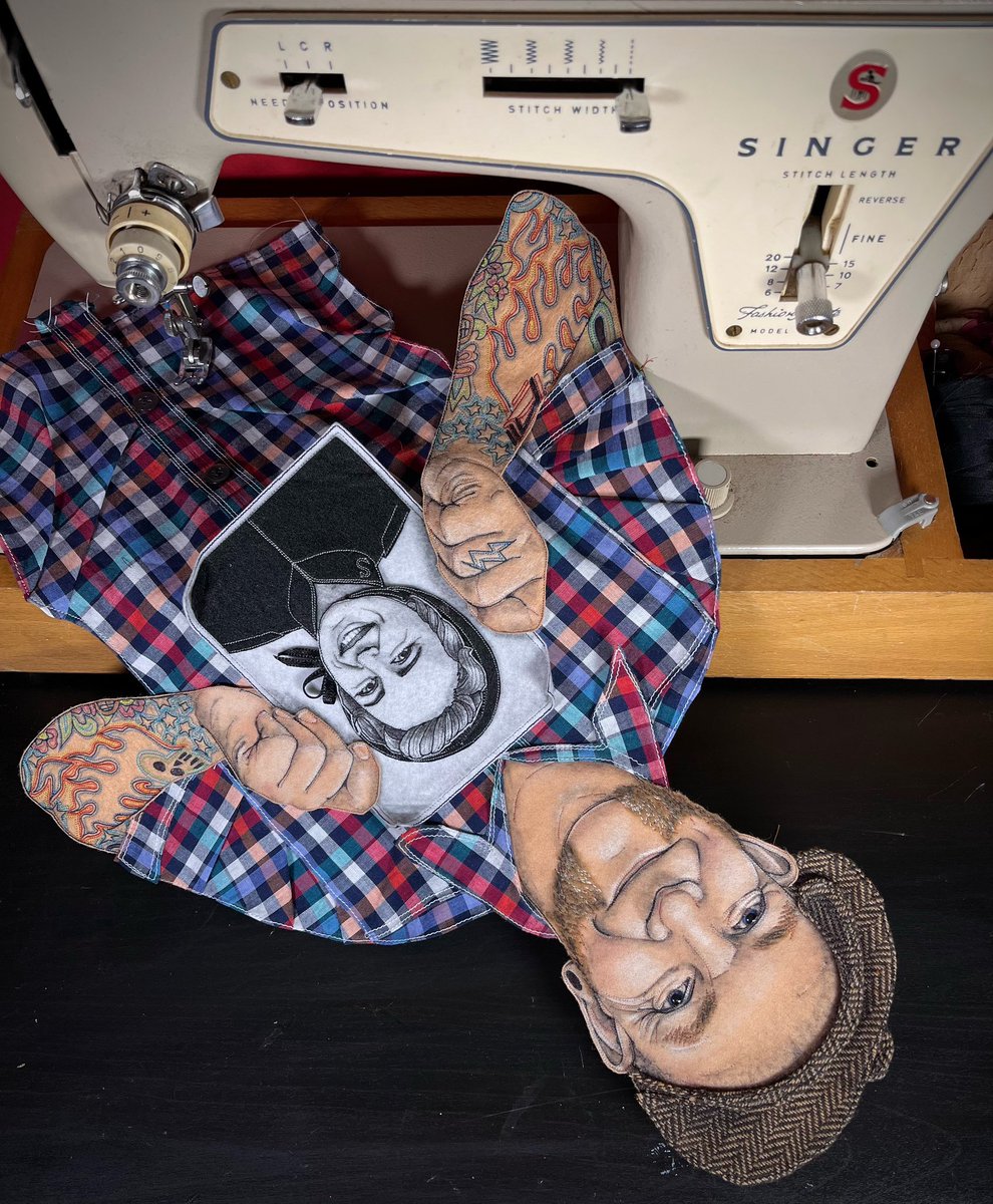 JaneSandersart's tweet photo. FOR THOSE OF YOU FOLLOWING THE “STOLEN PANTS GATE” DRAMA, THESE ARE THE KNICKERS I CHOSE TO CUT UP, TO STITCH DAVE A LITTLE SHIRT FROM!!!
@singersewinguk #textileportrait https://t.co/13IA8N18gX
