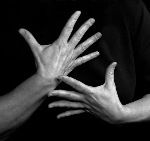 #BSL/Eng Interpreters working in the Arts - get in touch, so we can add you to our list.  Option 1 = free. option 2 = tax deductable! admin@signedculture.org.uk
buff.ly/3k1jl4i <a href="/ASLIuk/">ASLI</a>, @VLP_TerpTweets <a href="/IoCN_1/">Interpreters Of Colour Network - IOCN</a> <a href="/NRCPD/">NRCPD</a>
<a href="/1MBSLIN/">MuslimBSLInterpretersNetwork</a> <a href="/KFIG_BSL/">Kent Interpreters</a> <a href="/LGBTQIA_ITN/">LGBTQIA+ Interpreter and Translator Network</a> <a href="/RBSLItoday/">rbsli</a>