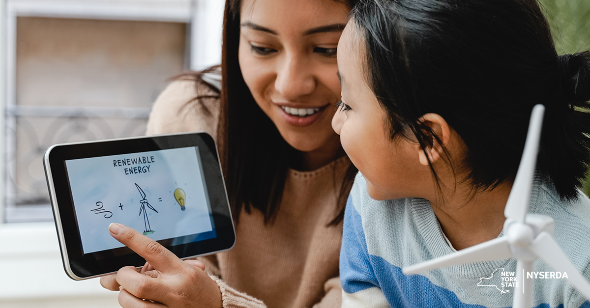 NYSERDA's tweet photo. More for #DigitalLearningDay! Interested in a future career in #Offshorewind? Download our interactive lessons designed for middle & high-school-aged students. ➡️ https://t.co/Yk3eqmHJ0Y
See career pathways and training opportunities!
➡️ https://t.co/yG3wFcYJom https://t.co/brlciqVooR