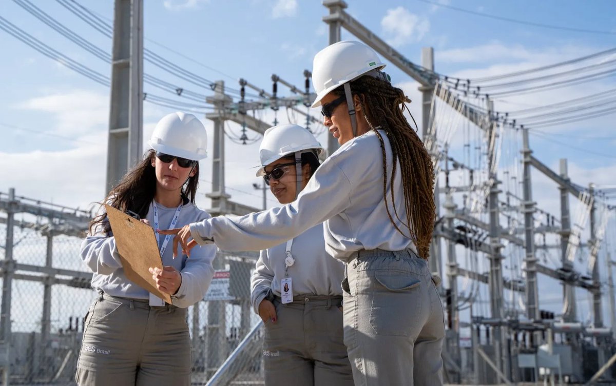 Apenas mulheres: conheça complexo eólico operado 100% por elas. bit.ly/3FpR5Cy

#IndústriaSustentável #Notícia