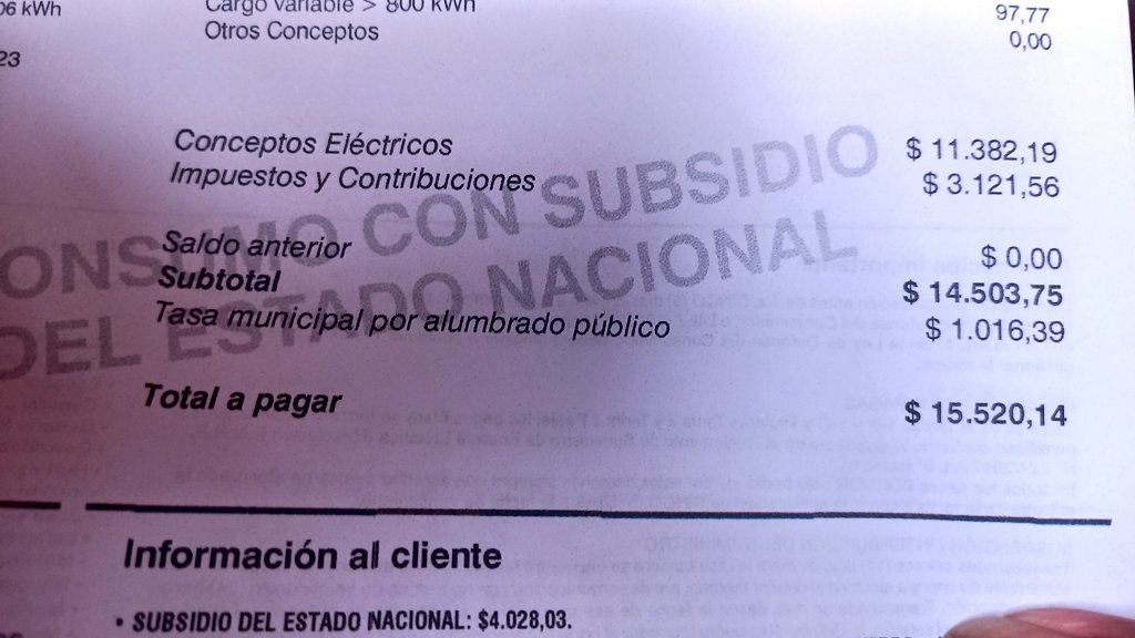 ivanarice's tweet photo. @Merlo_Real xq en la boleta de Edenor pagamos una tasa municipal de alumbrado público si APARTE pagamos la factura del municipal q supuestamente es LUZ, barrido y limpieza????
Pagamos DOBLE taza de luz pública en Merlo? https://t.co/X4syIai5AT
