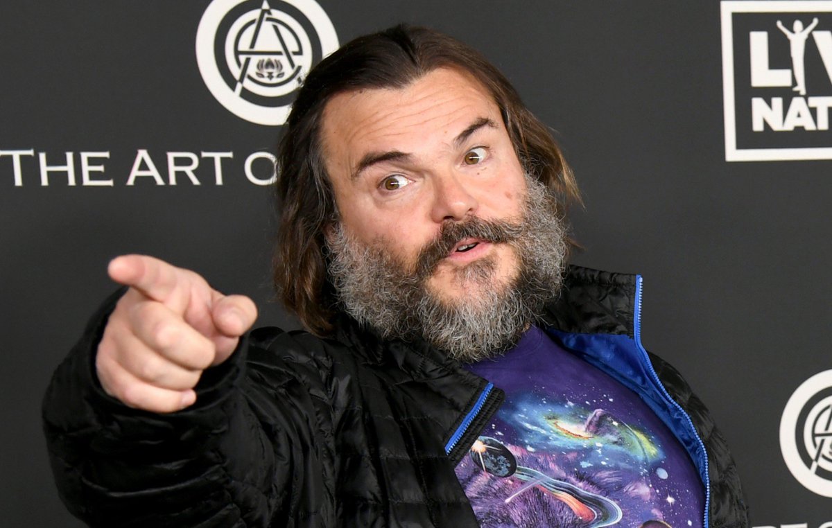 Jack Black has been cast in ‘DEAR SANTA’ with Bobby Farrelly set to direct.

The movie follow a young boy, who in writing his letter to Santa, mixes up the letters and sends it to Satan instead.

(Source: Deadline)