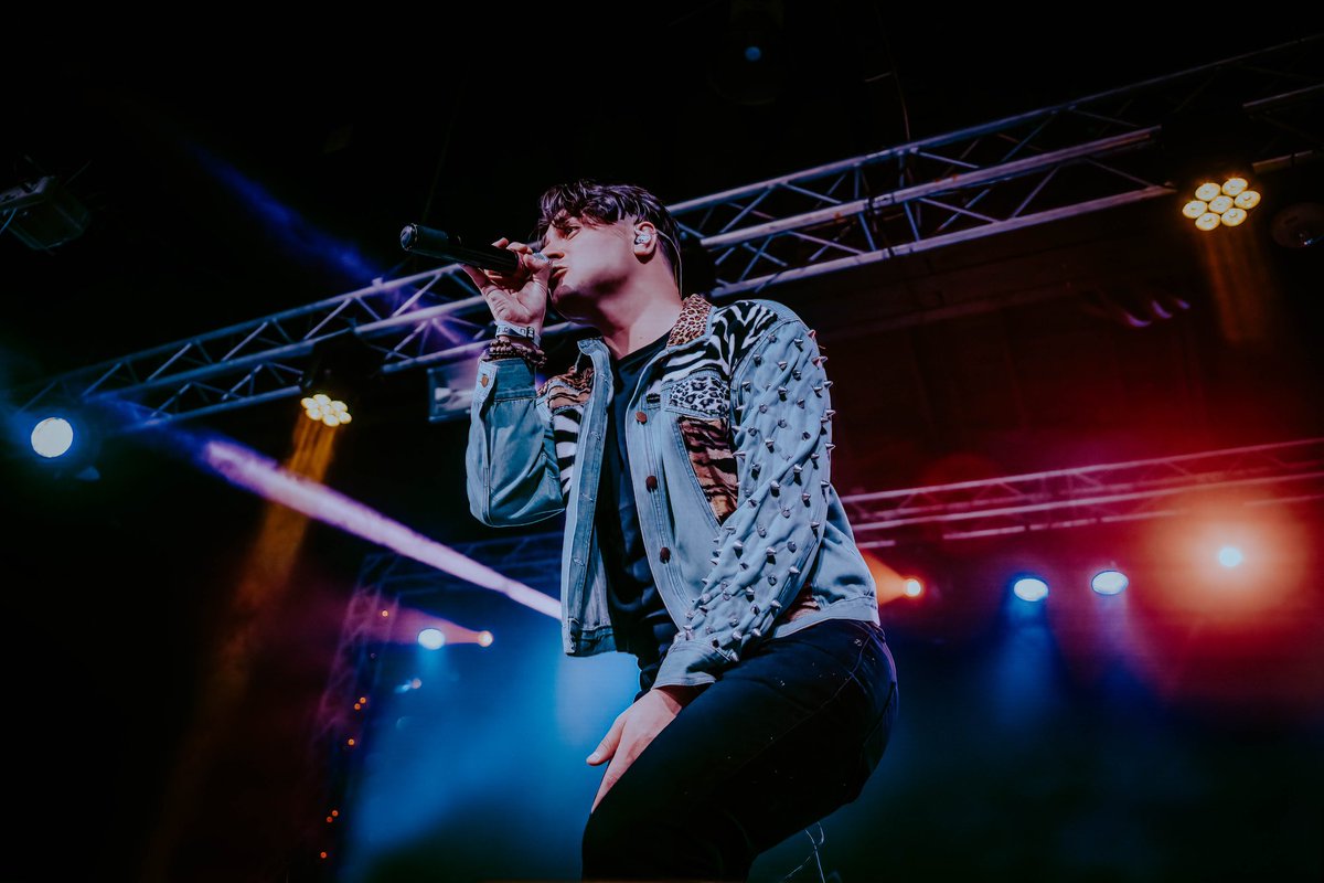 nikkimarieJPG's tweet photo. Import—>Export ✨

@nicktangorra || BLI Bash 2023
📸 @nikkimarieJPG https://t.co/mK8P8SyJEy