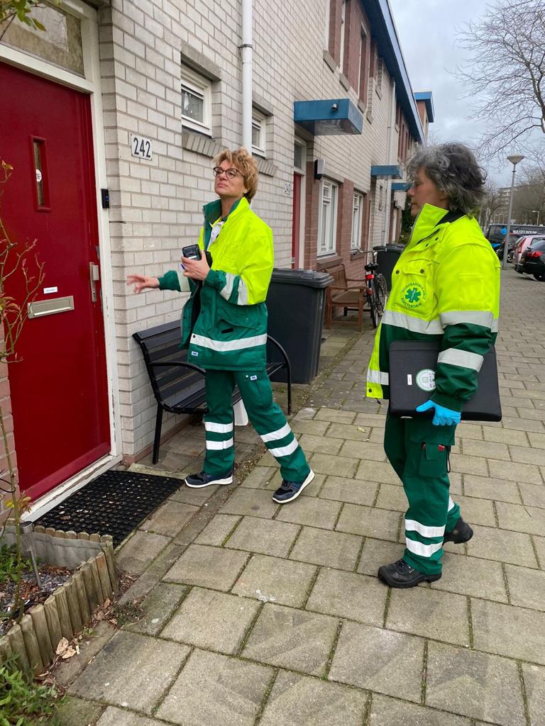 Dierenambulance Amsterdam tweet media