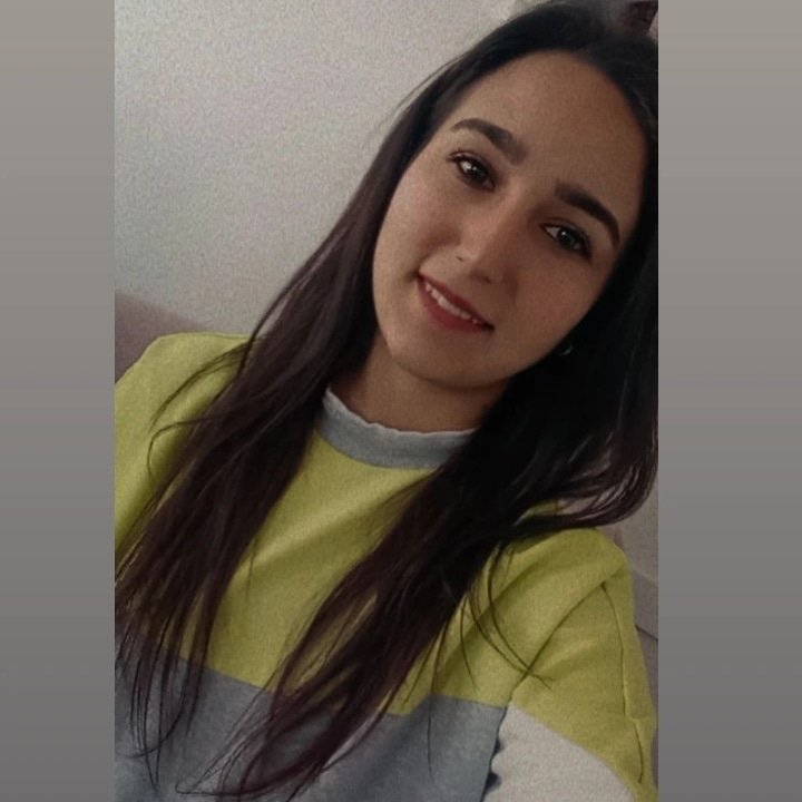 cemre0023's tweet photo. #YeniProfilResmi https://t.co/BlmKtqog5R