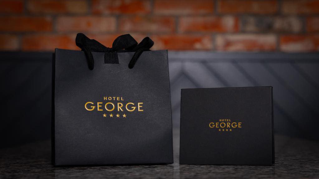There is no better way to say ‘thank you’ to your mum, than with a George Gift card, where she can choose from a selection of luxury gift experiences for her to enjoy at her leisure, including overnight accommodation in a luxurious guest room.

🎫 thesavoycollection.com/the-george/gif…
