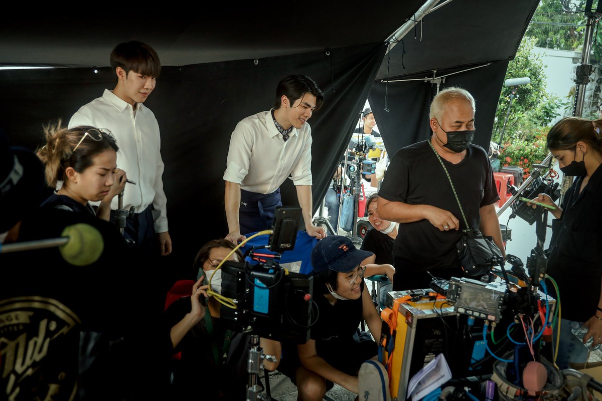 Kris83616804's tweet photo. Job : Farmhouse 
Main : @milephakphum
Support : Prelight&amp;HandTalen 

เป็นอีกงานที่ได้ร่วมงานกับพี่มายด์และพี่อาโป อยากจะบอกว่าพวกพี่ทั้งสองคนว่า สุดยอดมาก ๆ ครับ
#งานออนแล้งลงได้ #Prelight #Mile #พรีไลท์ #Model #Mywork #Behindscene #BakeForYouFHxMileApo #MileApoxFH #FarmHouseThai https://t.co/hrVTFiLGgM