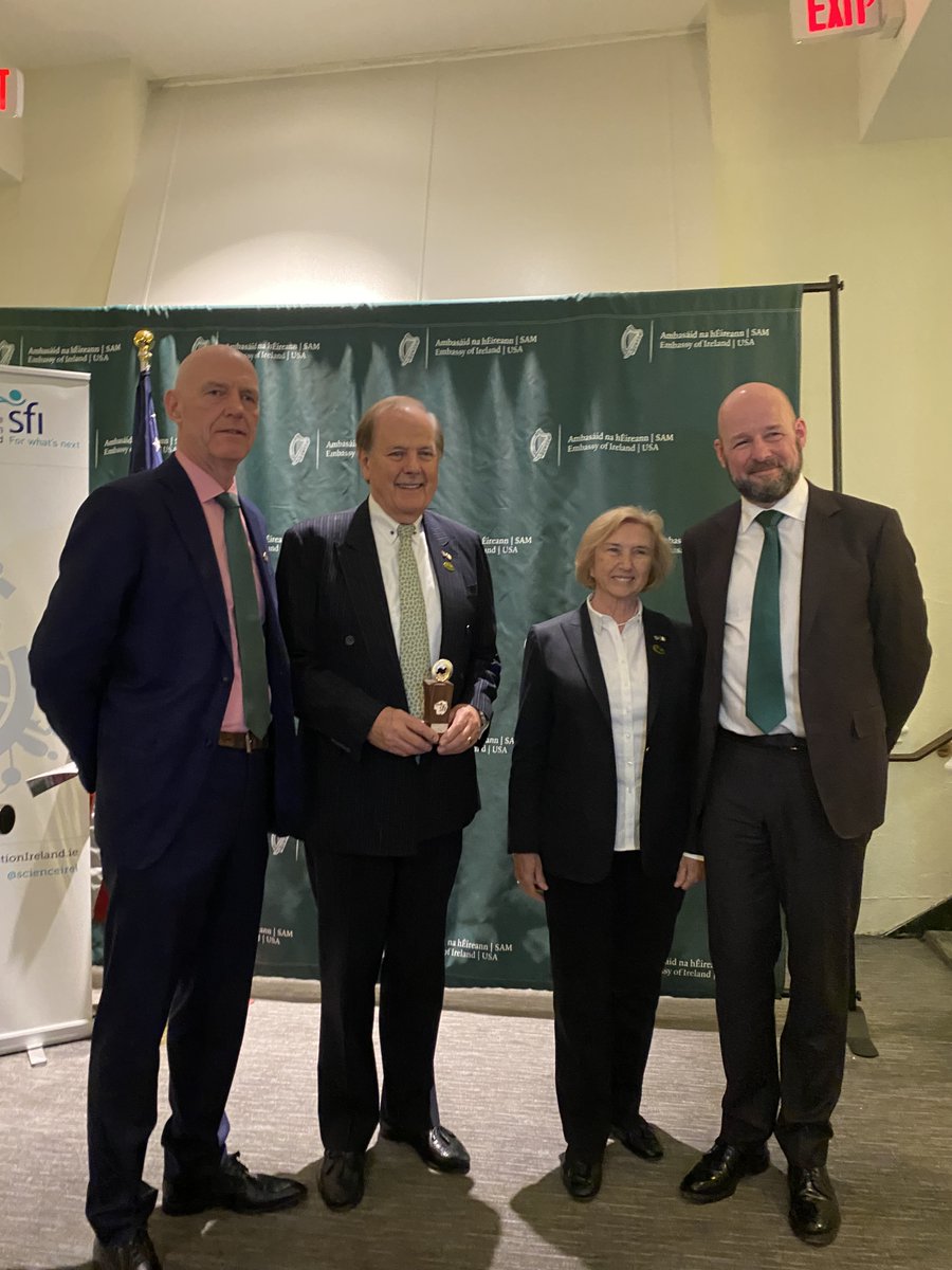 AmericanChamber's tweet photo. Thank you to @scienceirel who hosted AmCham in Washington today for the for the presentation of the prestigious SFI Science Medal which was presented by An Taoiseach, @LeoVaradkar to Dr Paul Whelton, and to Mr Paul Daugherty
#AmChaminDC https://t.co/GMnK4NMCvX