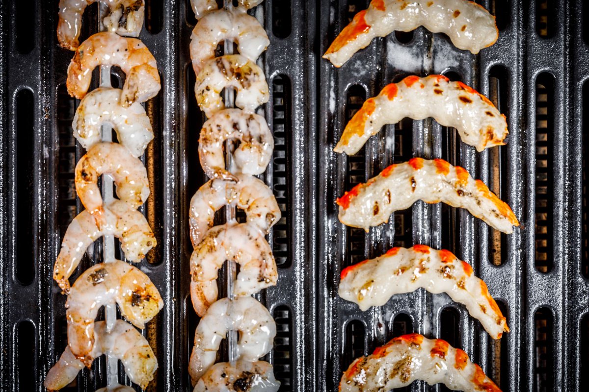 grillstream's tweet image. Well, it's oh-FISH-ial! This is our dinner tonight🍤😍 

What's the best meal you've made on your BBQ? 

#Grillstream #Barbeque #BBQ #BBQFood