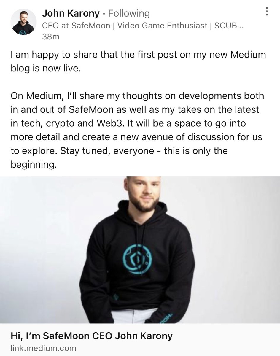 Safemoon_Ninja's tweet photo. So we have a new means of information guys we went from #TWITCH to #YOUTUBE to #TWITTERLIVE to #AMA to #PODCAST to #CAPTAINSLOGS to #NEWSLETTER to now new and improved one of a kind #JOHNKARONYMEDIUM DAMM the evolution at @safemoon is astounding @johnkarony really changing #Web3 VERY innovative yaaay 😃 I’m impressed he’s leaving trails of his incompetence all in BLACK & WHITE proof. Good job @johnkarony