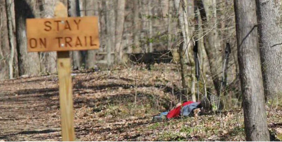 mb_anderson1's tweet photo. In 2016, John Kelly came into camp with 13 mins to spare to start Lap 5 utterly destroyed. His crew turned him around and got him back out. He walked 100 yards and went to sleep on the side of the trail. Laz dubbed the spot ‘Upper Camp Kelly’  #bm100

He finished the next year. https://t.co/vLyoIxFIWe