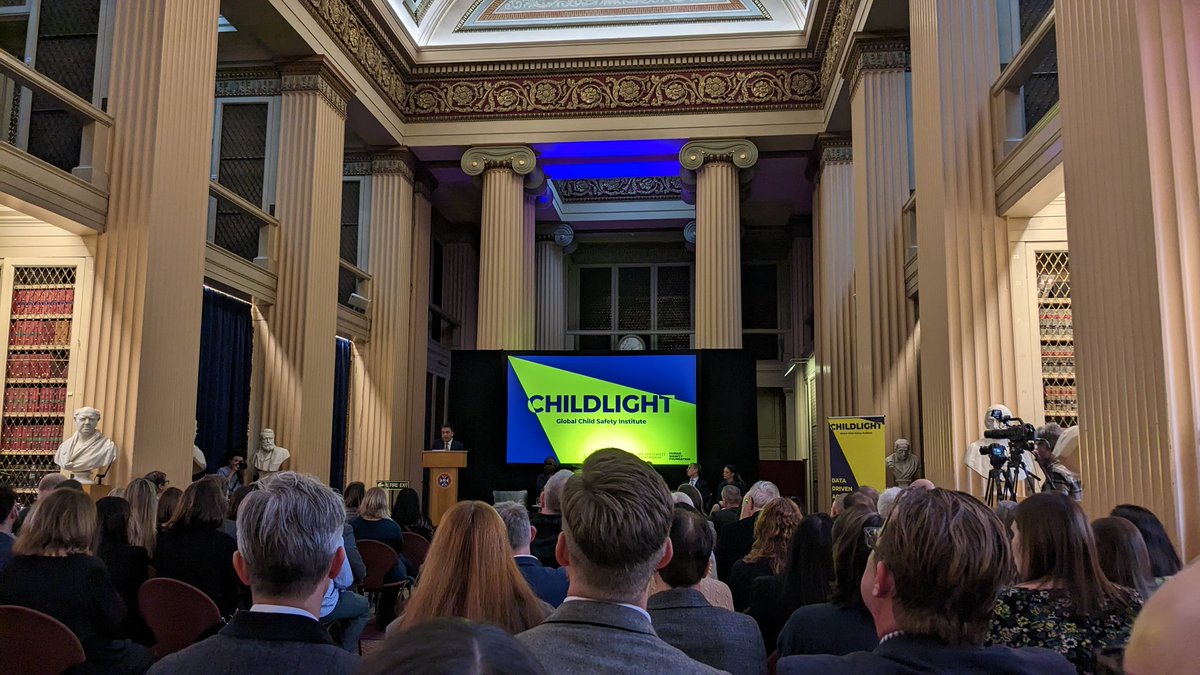 Great to be at the launch of childlight.org, an incredible programme with a vitally important mission.
 @dataforchildren <a href="/UoE_EFI/">Edinburgh Futures Institute</a> #datacollaboration #dataforgood