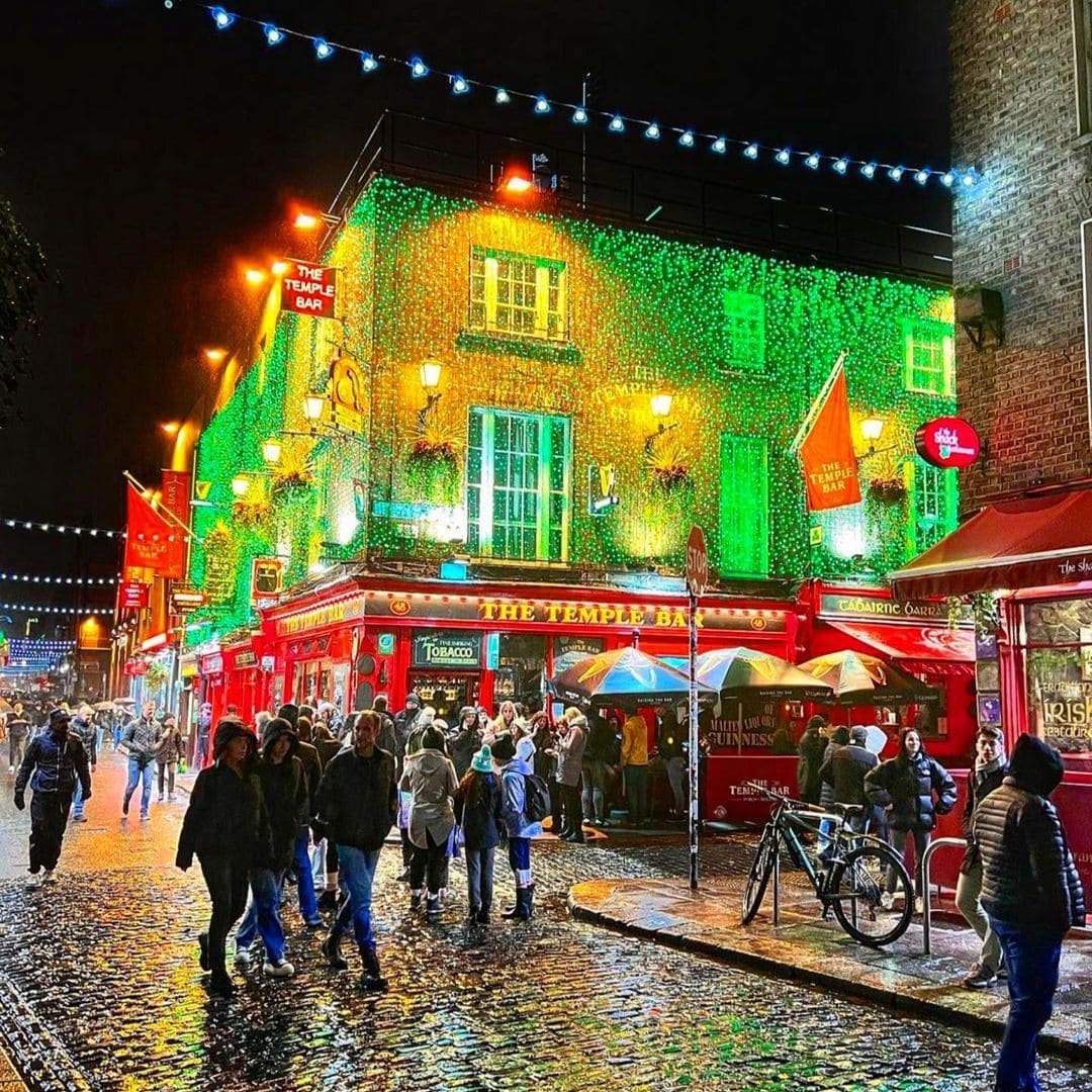 Love Temple Bar (@lovetemplebar) on Twitter photo The iconic Temple Bar Pub has gone green for St Patrick's week! Have you started celebrating yet?? ☘️🐍 #stpatricksday2023
📸 <a href="/TheTempleBarPub/">The Temple Bar Pub</a> The iconic Temple Bar Pub has gone green for St Patrick's week! Have you started celebrating yet?? ☘️🐍 #stpatricksday2023
📸 <a href="/TheTempleBarPub/">The Temple Bar Pub</a>