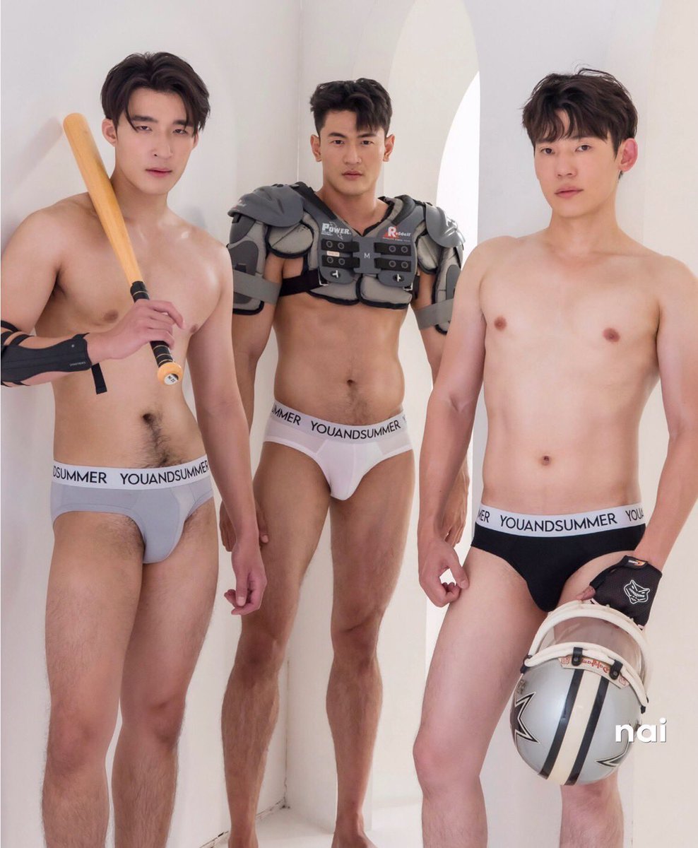 NAI_Magazine's tweet photo. Guy Gang!!!

Model : ซัน บิว หยงไถ่ | ‘Nai’ [Issue 06]

ช่องทางดาวน์โหลด ‘Nai’
📌ชำระทางบัตรเครดิต >> https://t.co/HN5DZPdOFA
📌ไม่มีบัตรเครดิต >> https://t.co/zWbxKsCefk https://t.co/DJnSUcg3C0