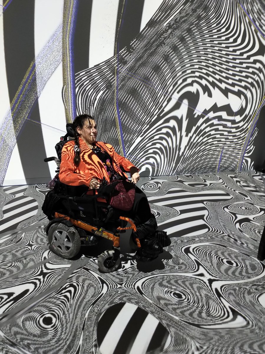 Congratulations to <a href="/THEMUSEUM/">THEMUSEUM</a> on their 20th anniversary &amp; launch of their #EYEPOOL exhibit. Such fun!