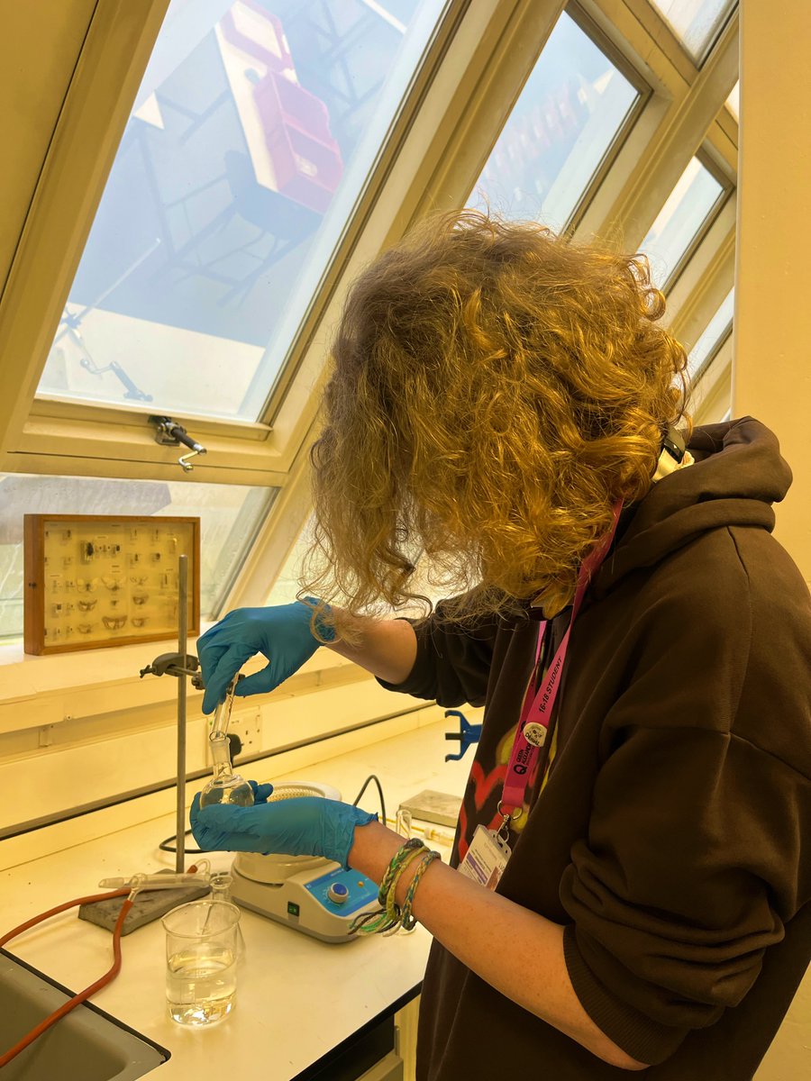 Queen Alex 6th Form tweet media