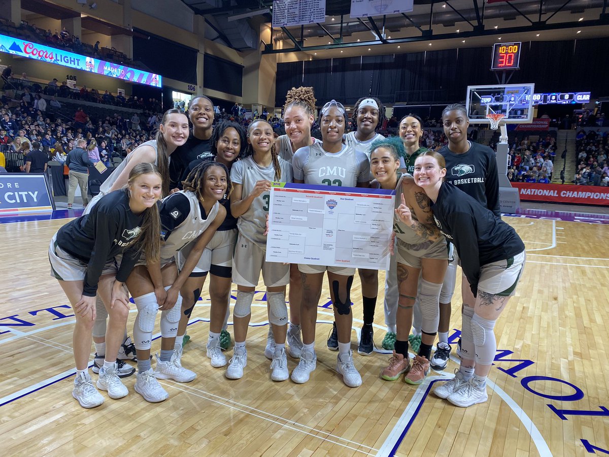 cmueagles's tweet photo. W🏀, FAB FOUR BOUND! Eagles hold off Marian, 52-48 to head to the National Semifinals Friday night! #TakeFlight🦅 #NAIAWBB #BattleForTheRedBanner https://t.co/KpaDcfKrur