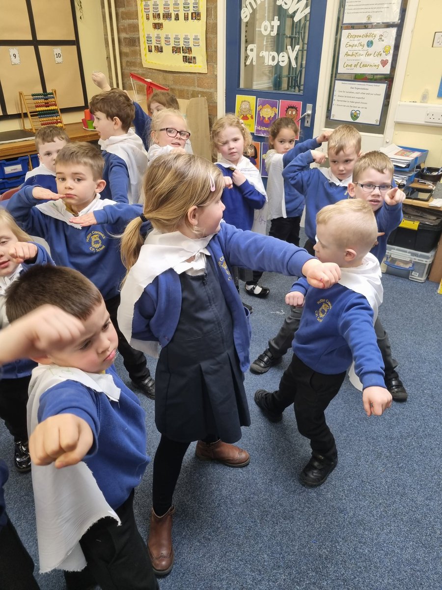 We made superhero capes during our Heartsmart lesson this week to remind us to always be super friends! <a href="/HuttonCran/">Hutton Cranswick</a> 🦸🦸‍♂️