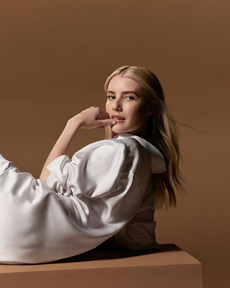 fabulous_emma's tweet photo. New #bossalive interview promo! #emmaroberts #producer #mom #beauty #fashion #boss #perfume #campaign #model #beyourownboss https://t.co/jFvATfUOQA