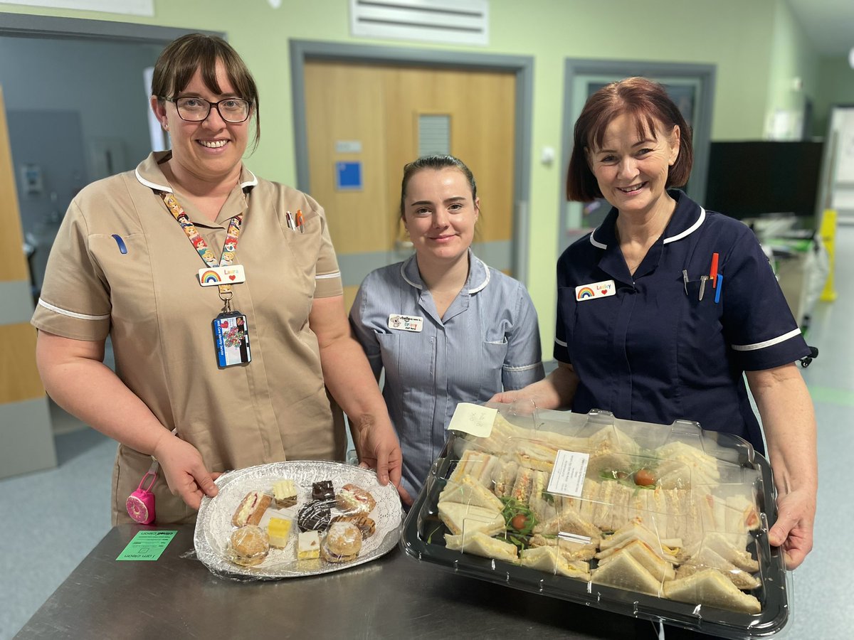 NewcastleNMAHPs's tweet photo. 🫖🧁🥪Lots of tea parties were enjoyed on many of our wards today - a huge thank you to all our fantastic staff who support our patients helping to ensure they are hydrated and well nourished whilst in our care #NHWeek https://t.co/9SRLFLxoK3