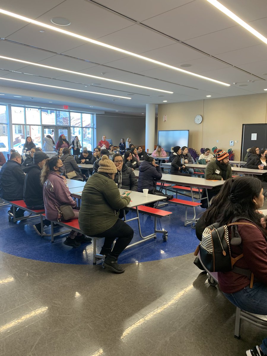lagosherlock's tweet image. March Family Engagement Day was a hit! Thanks to our district coaches, Camille Salas and Sandra Nevárez, for teaching our families how to utilize iReady resources at home. More thanks to Linda Parsinen for assisting with Breakout Edu challenges! @D99Cicero