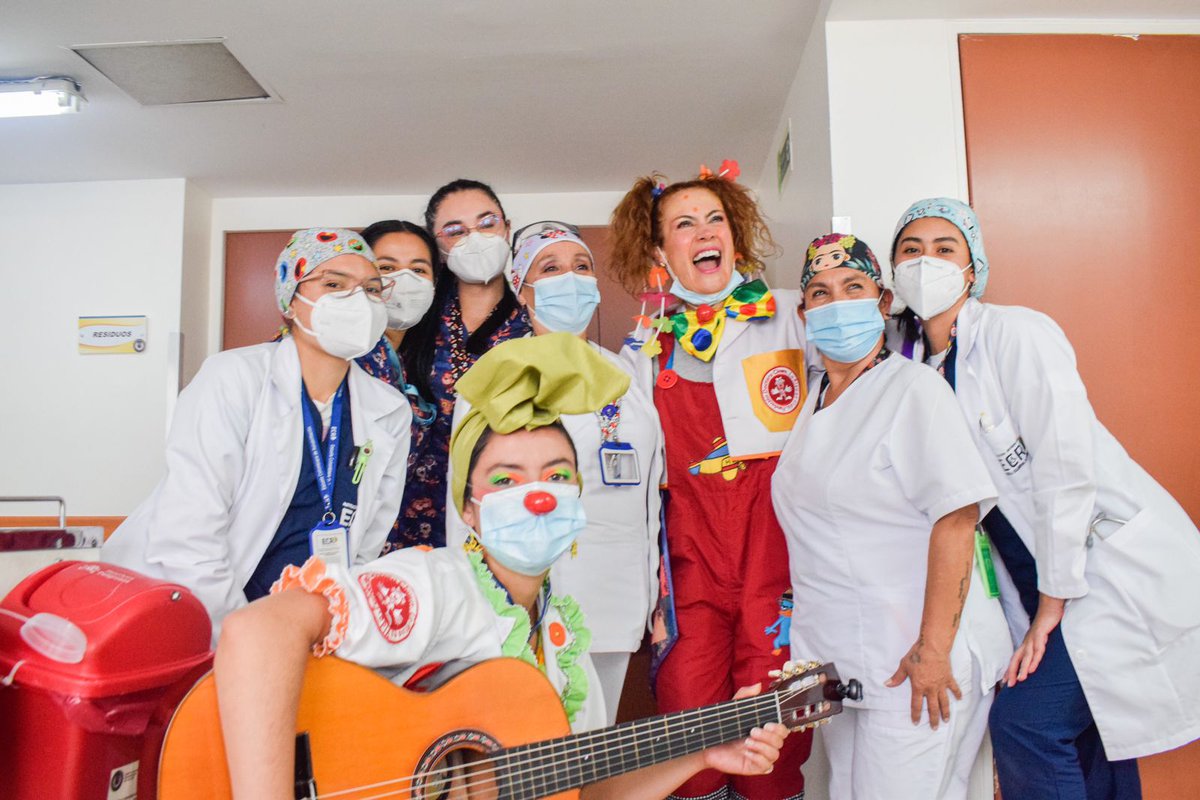 Doctora Clown tweet media
