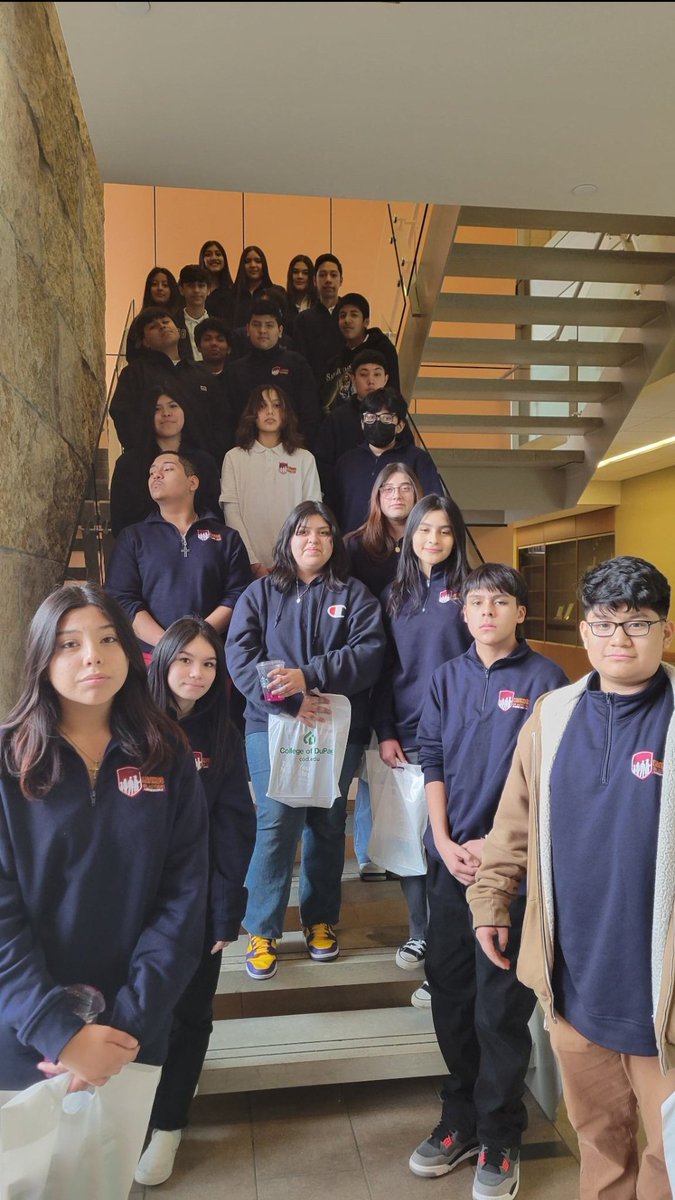 LMSMrZunigaLIA's tweet photo. @WeGoD33 LIA leaders went to @CollegeDuPage today to learn about many post high school opportunities. Thank you for having us COD! #LIA #famiLIA #WeGo #d33orgullo #leadersinourcommunity #igniteLMS ⚡️ https://t.co/TvZ5TSSbhg