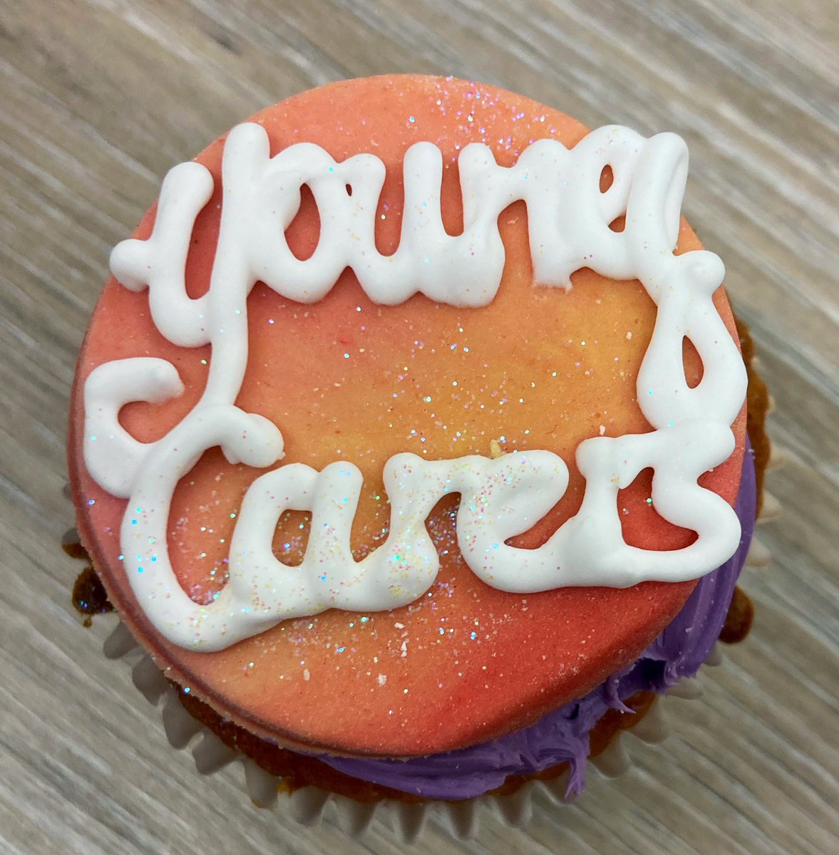 10 mins 🕑 to listen 👂have a caring conversation, 🗣can make all the difference  💜 Those working with children & yp are being asked to #maketimeforyoungcarers as part of #YoungCarersActionDay,  proud to be supporting our amazing 🤩 @ysortit Young Carers 🙌💜 @LyndseyYsi