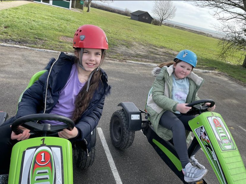 CedarFoxfield tweet media