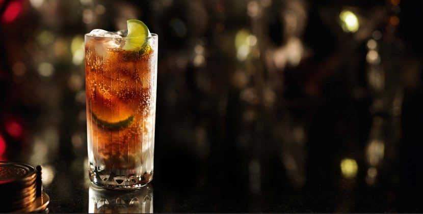 Un pequeño trago para refrescar tu noche. Si sabes cómo beber esperaras este trago en algún momento de la noche, sino serás el próximo que recojan borracho en cualquier esquina.