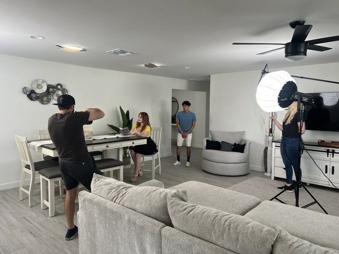 Fun day on set with the gorgeous @SummerHartxxx 💋 and @DiegoPerez_XXX 💗 for @nubilefilmsx 🎬🎥 @HussieModels<a class="tags" href="/tag/summerhartxxx">@summerhartxxx</a>