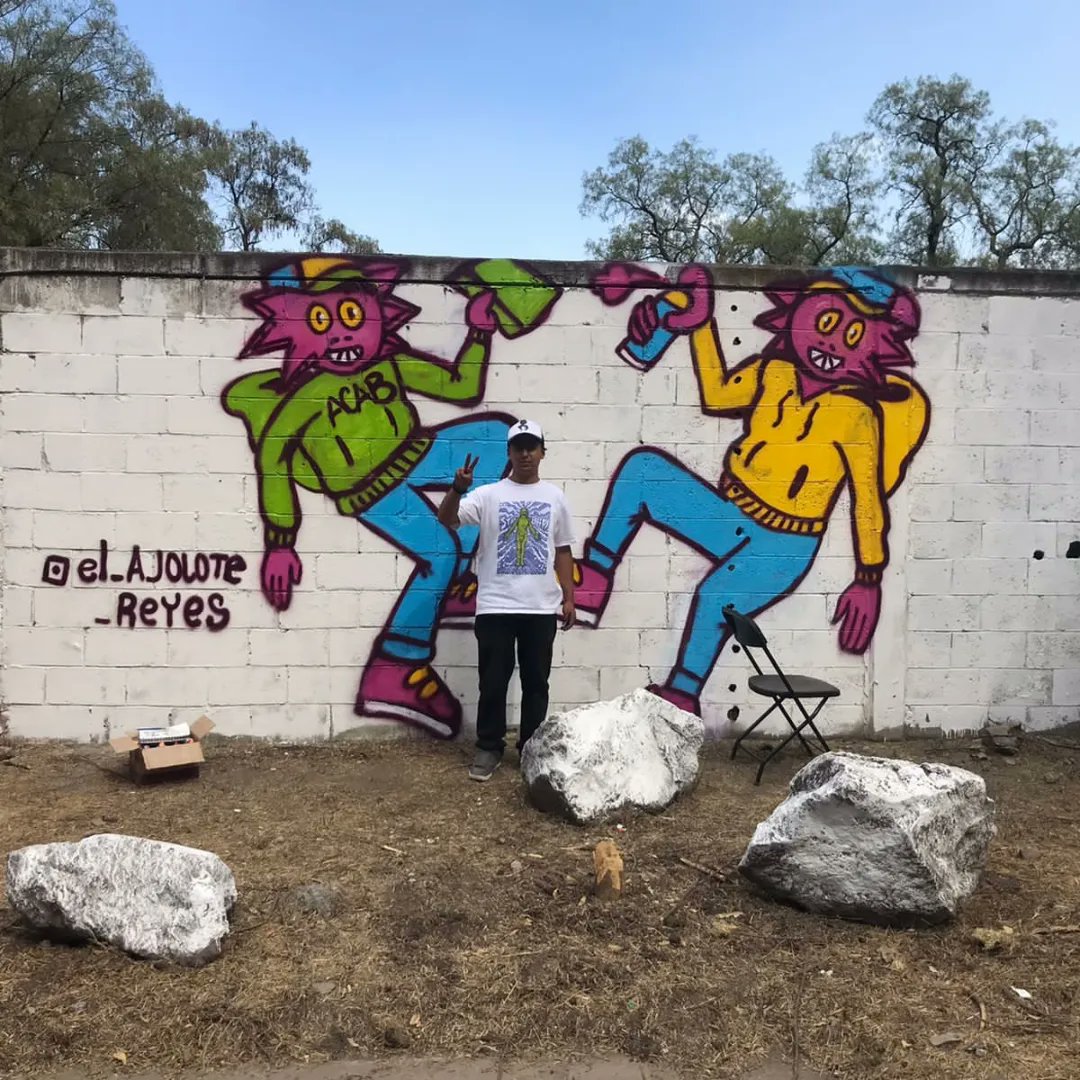 JoeMalabares's tweet photo. Mural del fin de semana #graffiti #ilustration #art #mural https://t.co/0HXCUhSXU0