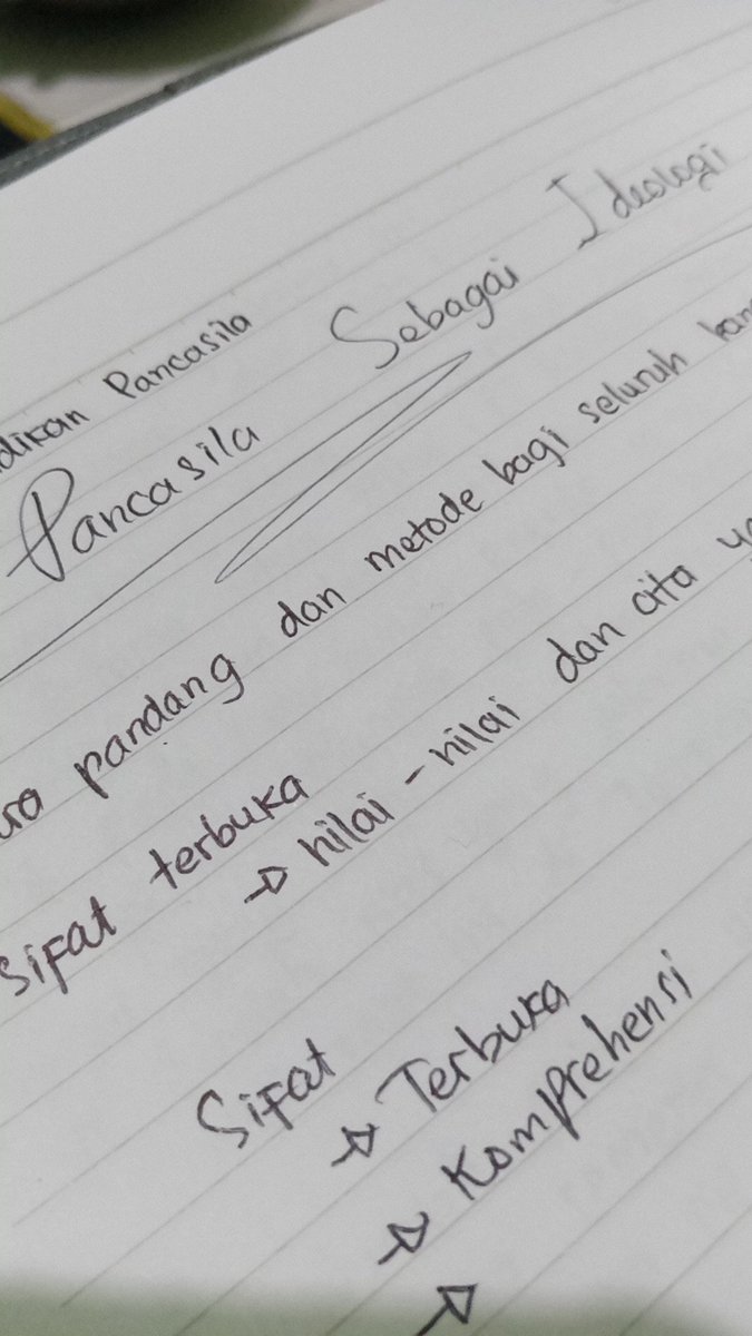Piechoko__'s tweet photo. Semangatttt mayaaaa walaupun engga semangat hahaha, hari ini Rabu,16-03-2023 hari pertama UTS di semester 2 matkul Pendidikan Pancasila pasti bisaa tetap andalkan Tuhan yaa jngn andalkan kekuatan sendiri okeyy🤗😁 https://t.co/v6qFzvGuRq
