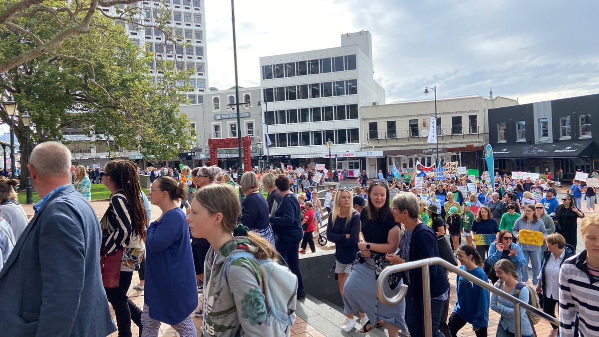 Aratoneill's tweet photo. Striking for better conditions for our students. https://t.co/csd86XWlCx