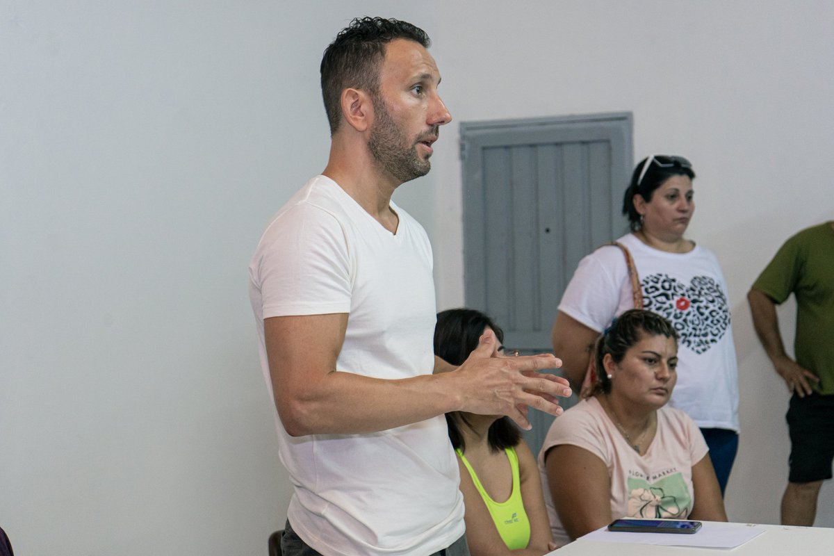 maxigarre's tweet photo. Gracias Villa Alberdi por recibirnos, compartir ideas, proyectos y un hermoso momento.
ALBRIEU INTENDENTE
#CompromisoConRegina 🧡 https://t.co/Qr91LAzrwf