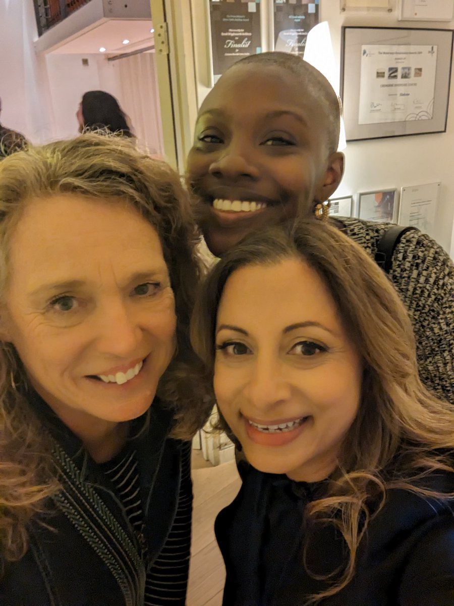 jasminedotiwala's tweet photo. @DonnaTaberer @yomiadegoke @_griff @Perminder14 #AEsquad ❤️ https://t.co/h5gu90G0Ij