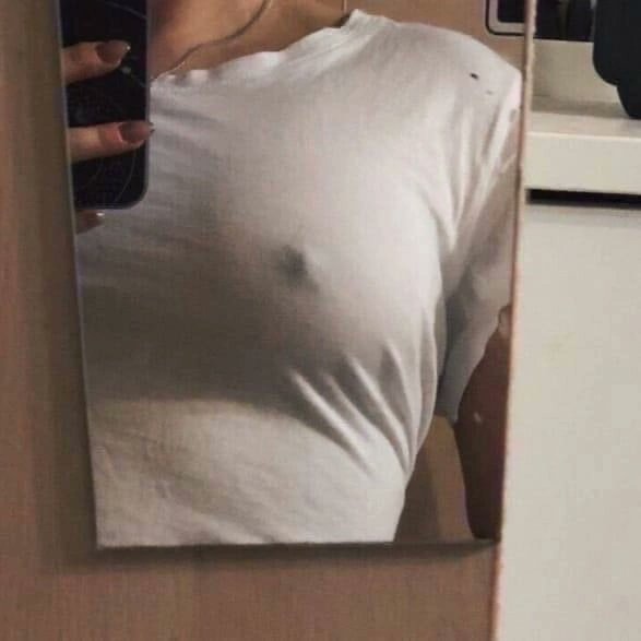 Alan55557622's tweet photo. 🤫 #нюдсочетверг #нюдесочетверг 🤫 https://t.co/0GdlnKhTpN