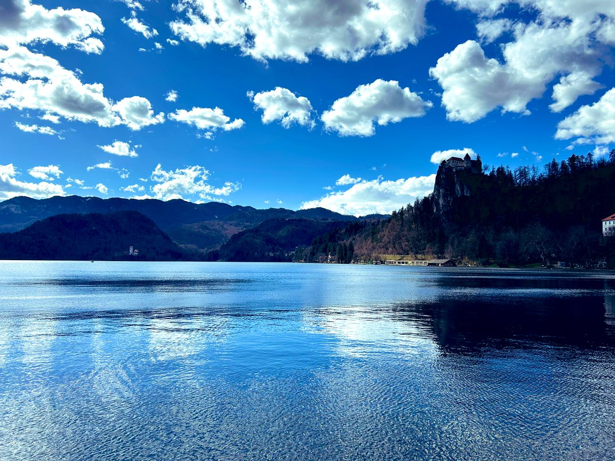 2 months &amp; 2 weeks to go - Bled is getting ready with blue skies, blue water, a well prepared event and very warm hospitality! #LoveBled #ERCHBled #EuropeanRowingChamps <a href="/WorldRowing/">World Rowing</a>