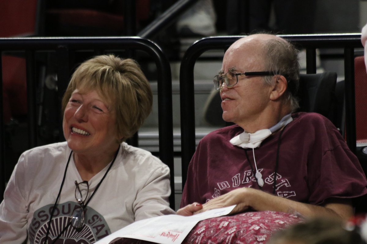 𝐀𝐫𝐭 𝐇𝐚𝐢𝐧𝐬 𝐢𝐬 𝐢𝐧 𝐭𝐡𝐞 𝐡𝐨𝐮𝐬𝐞‼️🐻