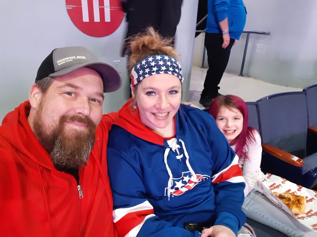Mid week hockey game at <a href="/BlueCrossArena/">Blue Cross Arena</a> <a href="/AmerksHockey/">Rochester Americans</a> #wellNowSelfie