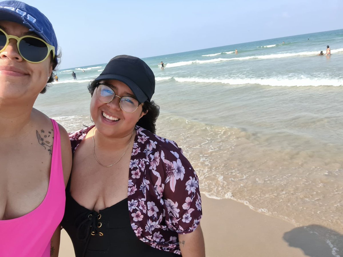 yli_lmc's tweet photo. Quiero que me sobre la vida y nunca me falte el mar 🌊♥️ https://t.co/vggKTWEL1I