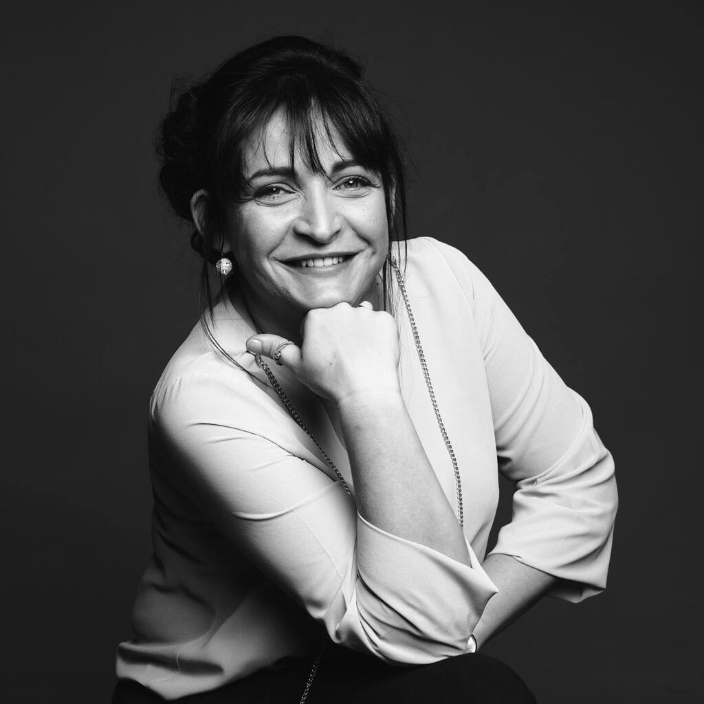 Anne Gremillet, 42 years old is the daughter of the Gremillet family. ⁠
She is in charge of the marketing part.⁠
Her favorite wine beside Champagne is "Côte Rôtie" from the Rhone valley.⁠
What is yours?

Follow us 👇⁠
<a href="/champag/">Babsy</a>negremillet⁠
@champag… instagr.am/p/Cp0Zuh8NJnb/