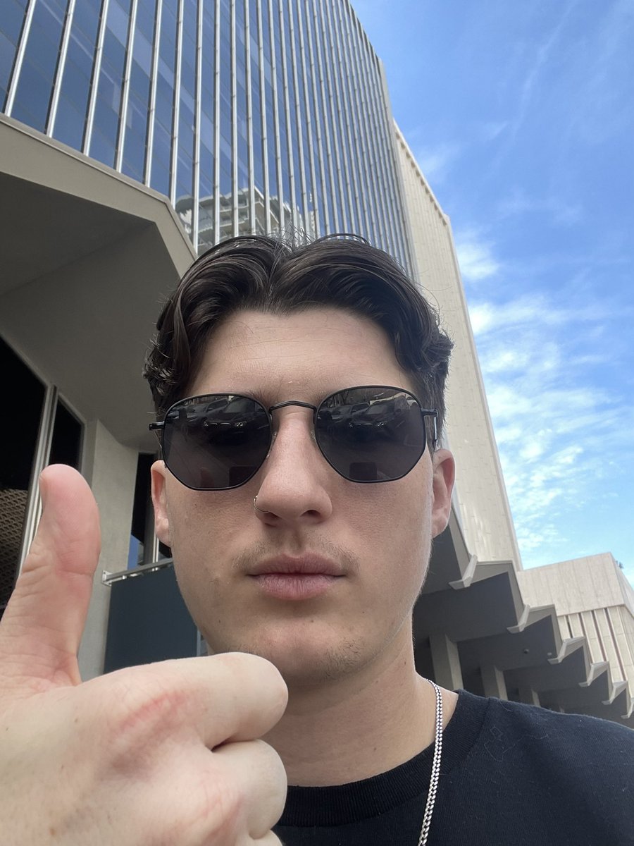Ophion🛒 tweet media