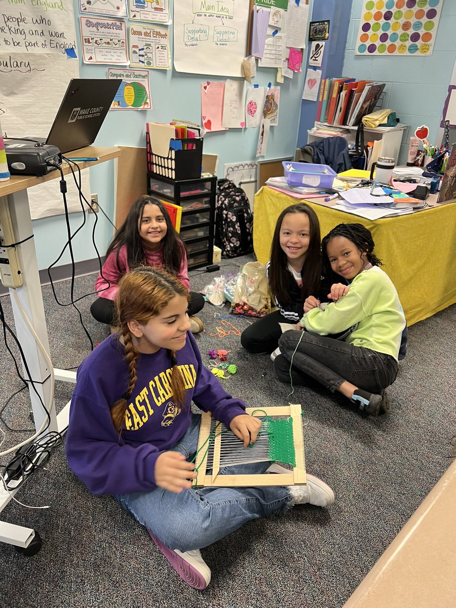 jprideNC's tweet photo. High tech and low tech. We do it all in 4th grade. #learningwithpride
@DillardMagnetES https://t.co/bnjF7KWbgS
