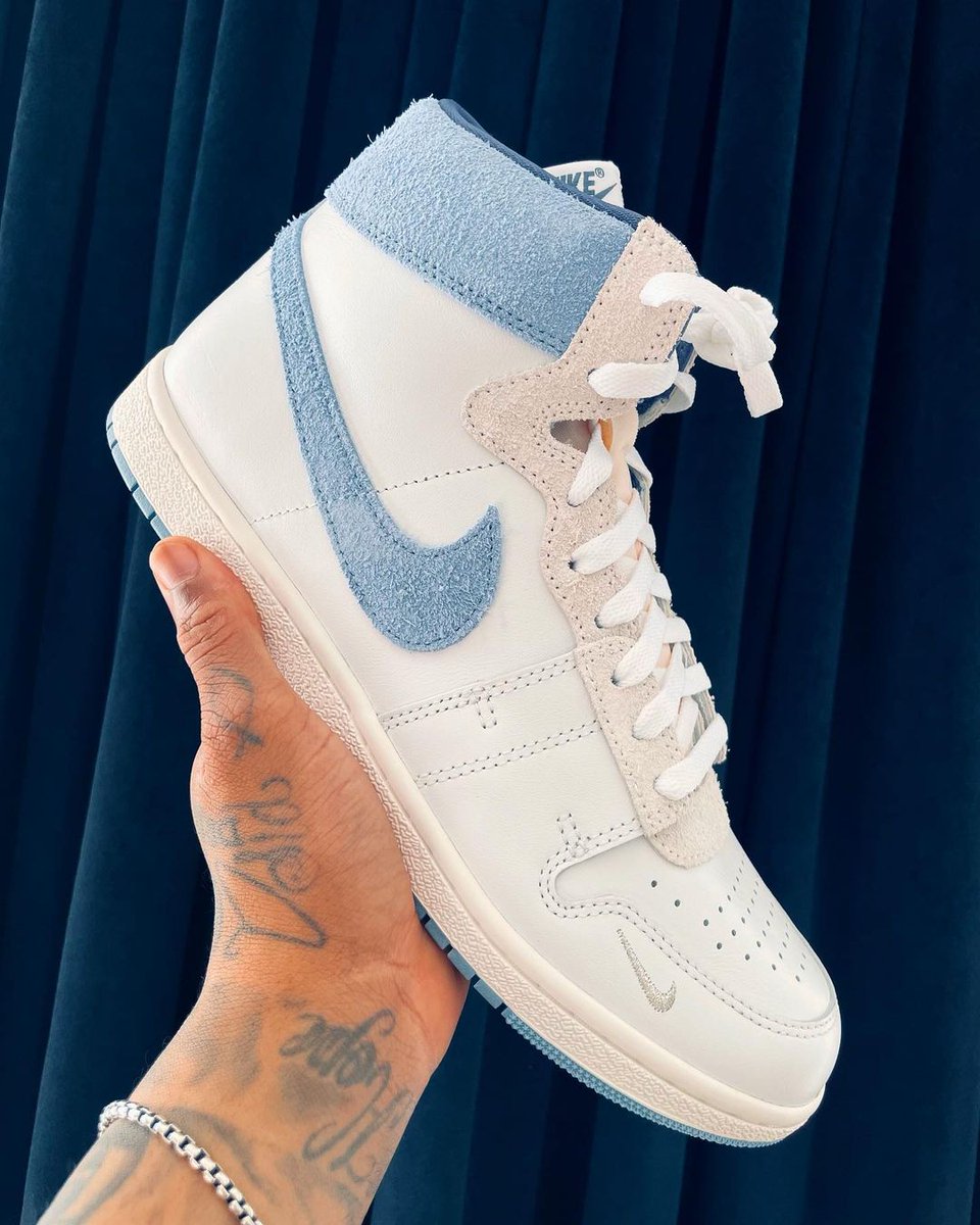 SneakerNews's tweet photo. Nigel Sylvester's Bike Airs are F&amp;F exclusives 😢 https://t.co/4yXBPKdAL0